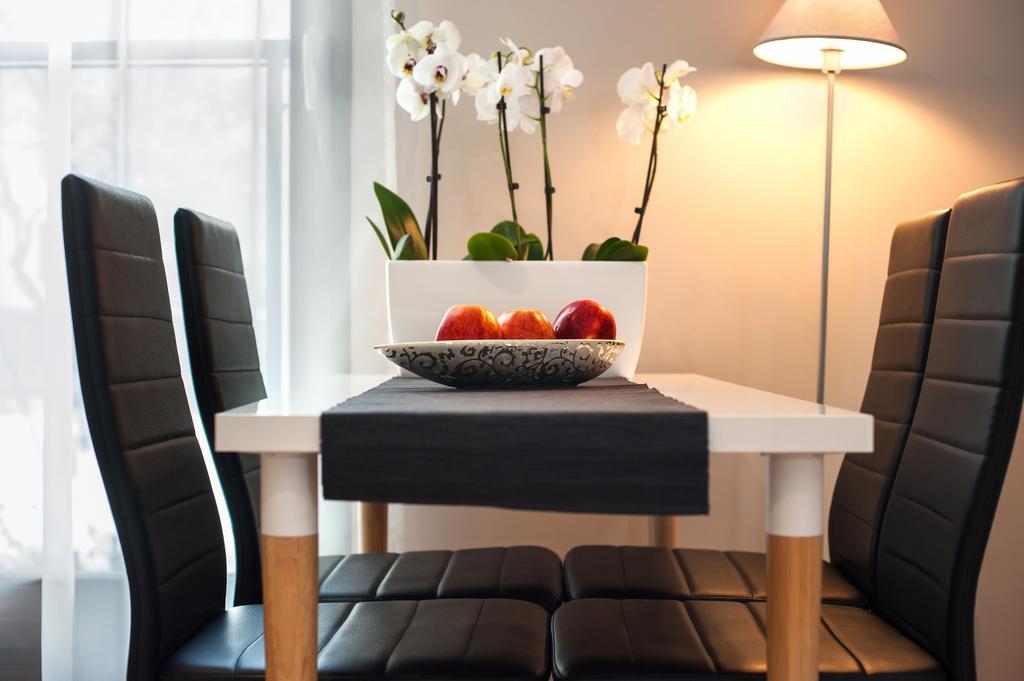 Prestige Apartments Wola Kolejowa Warsaw Room photo
