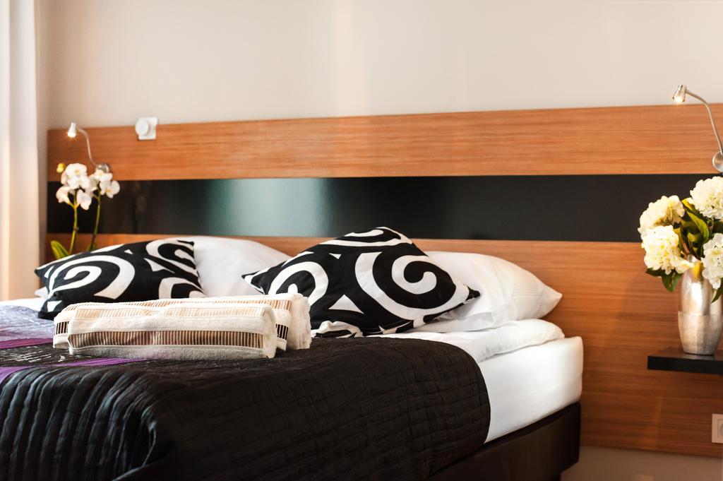Prestige Apartments Wola Kolejowa Warsaw Room photo